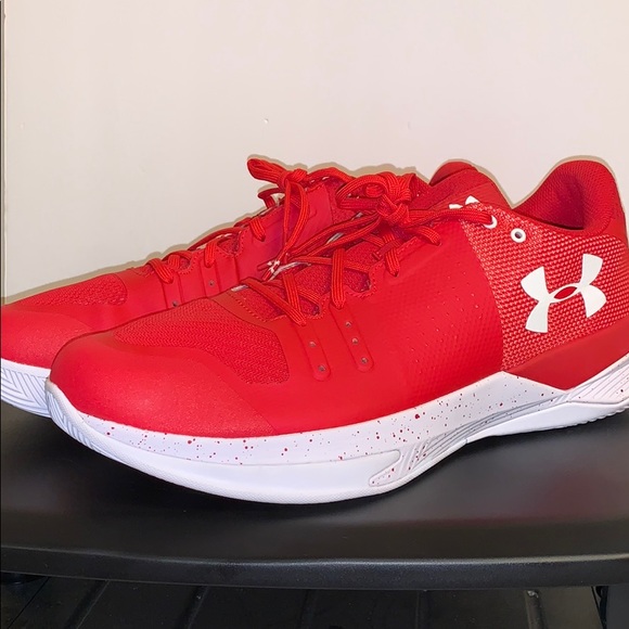 Red under armour tennis shoes Clearance